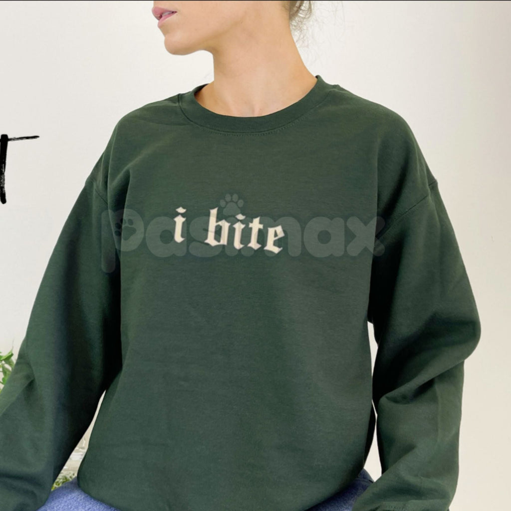 Gothic I Bite Sweatshirt | Funny Girls Crewneck | Edgy Vampire Core Jumper | Aesthetic Alt Clothing for Her | Sarcastic Goth Graphic Pullover | Dark Aesthetic Valentine Gift